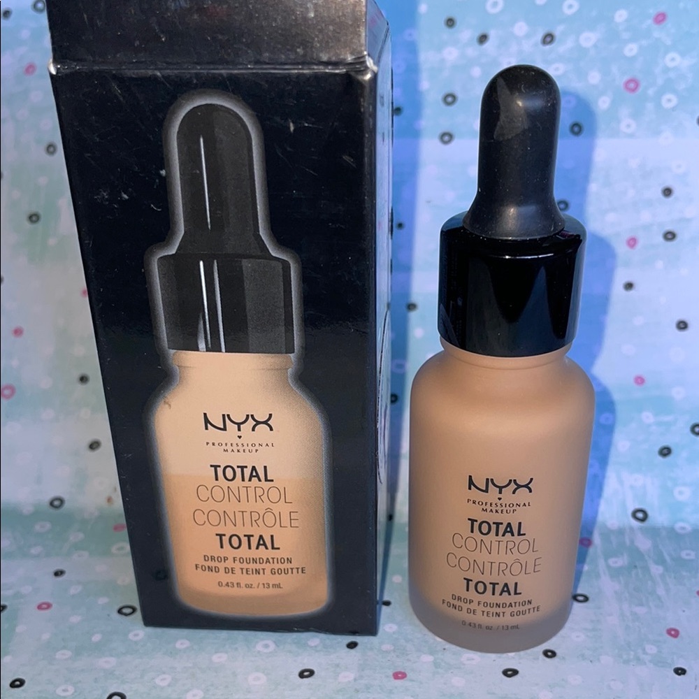 NYX NIB Total Control Drop Foundation GOLDEN